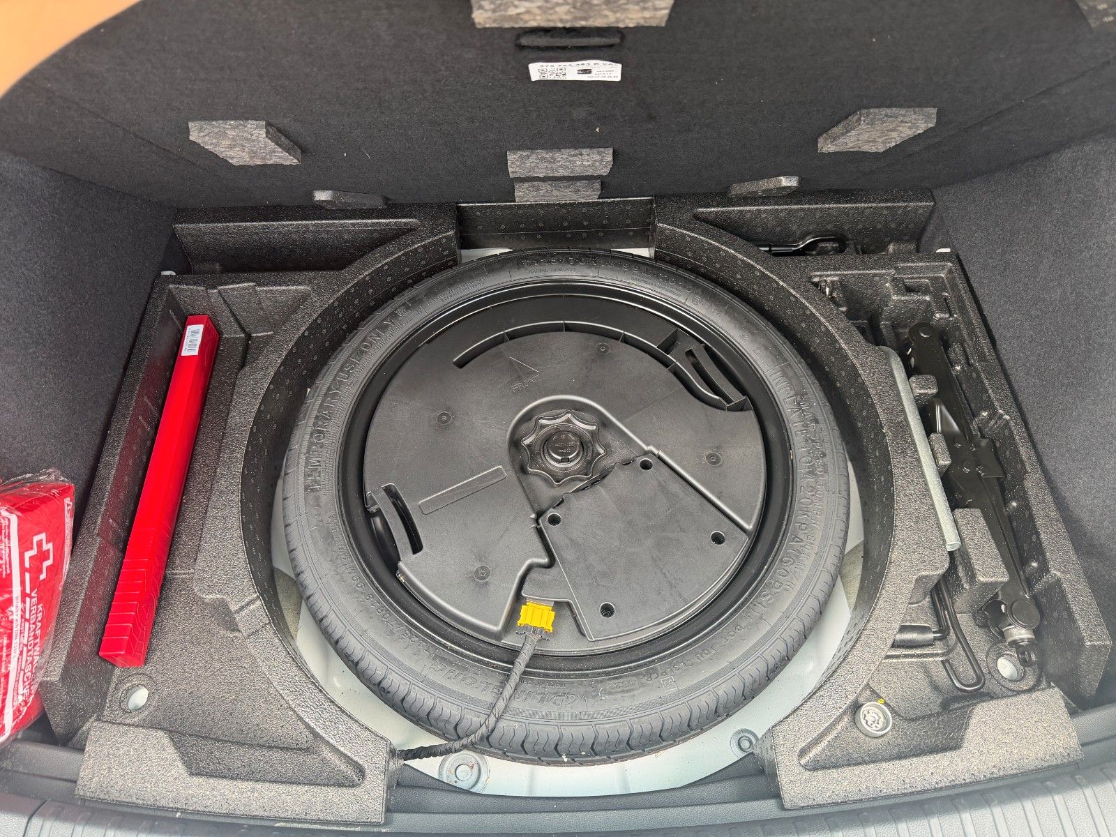 Ateca VZ 2.0 4Drive DSG/AHK/PANO/Beats/ 360° KAM